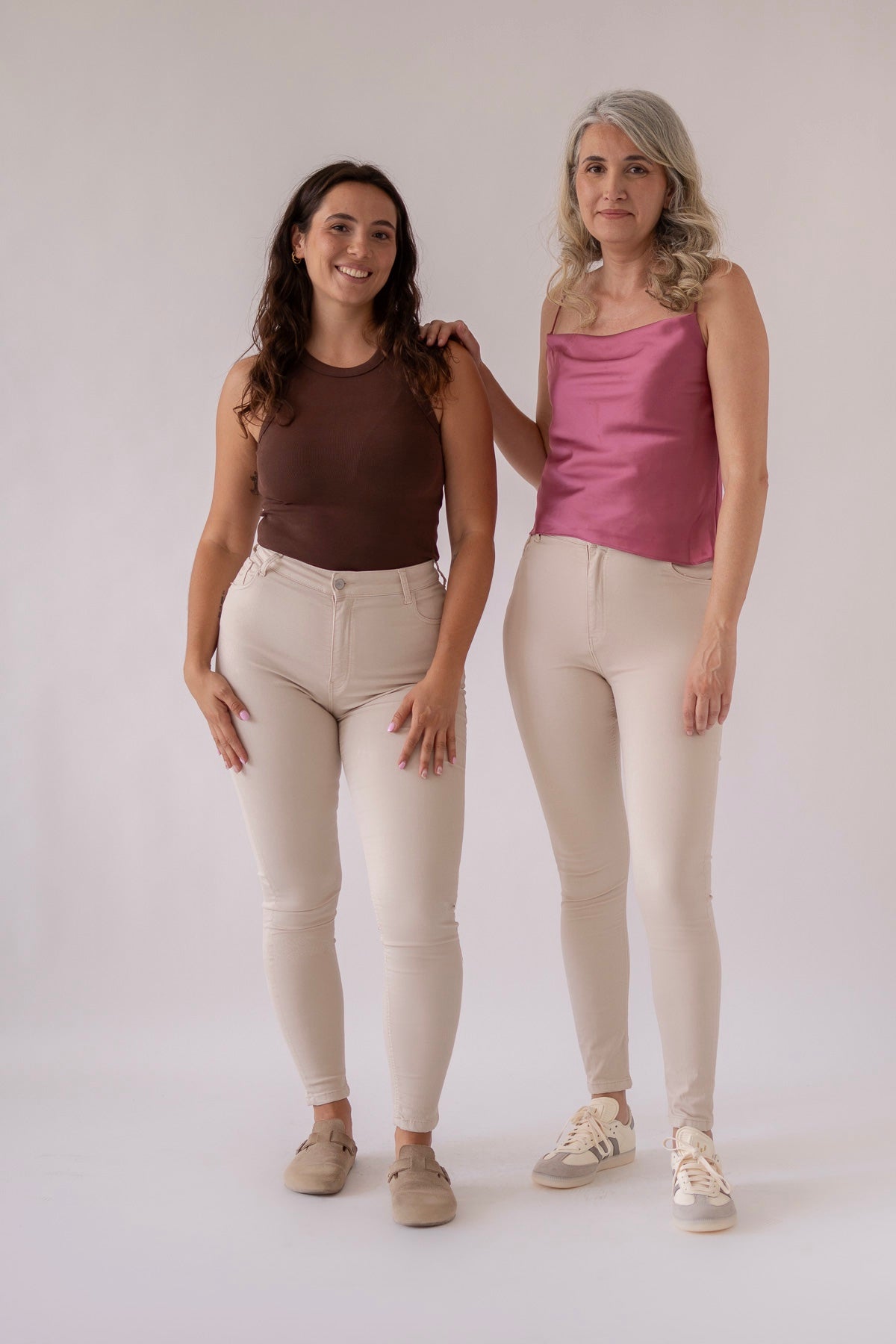 Strakke broek – beige